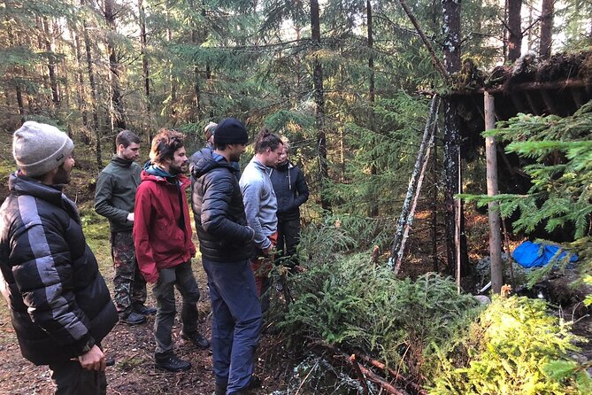 2-Day Small-Group Basic Skills Survival Course in Södermanland - Wildlife tracking and basic risks