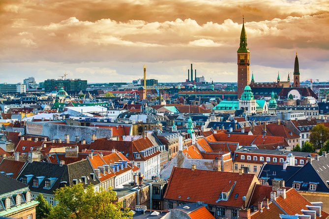2-Hour Private City Walking Tour with a Canal Tour ticket - The canal cruise and the Little Mermaid from the water