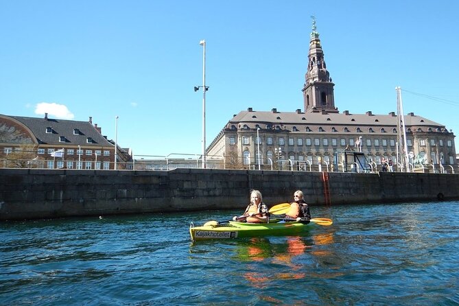2 Hours Guided Kayak Tour in Copenhagen Harbor - Through the canals to Thorvaldsens Museum
