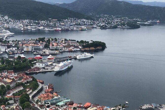 3-Hour Private Tour Hiked through the Bergen Mountains - The views, lake stops, and mountain atmosphere