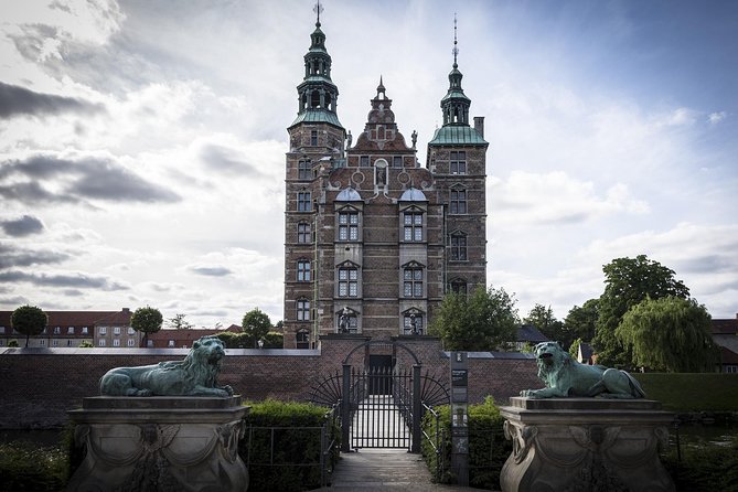 3 Hours Private Bike Tour in Copenhagen - The Little Mermaid, with realistic expectations