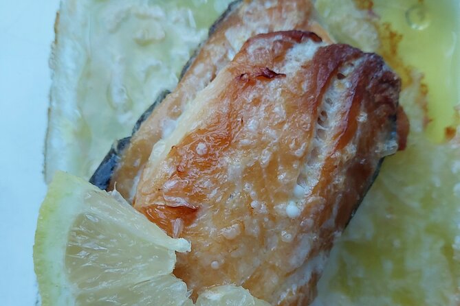 3 Hours Walking Tour for Great Food in Oslo - Akerselva, street art, and the stories between meals