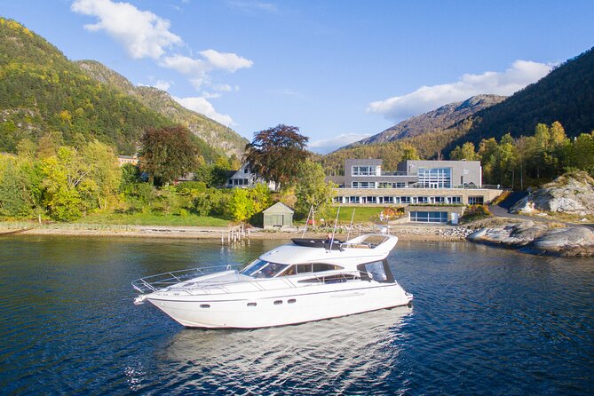 4 Day Bergen - Hardangerfjord private fjord-cruise - Price, inclusions, and who gets good value