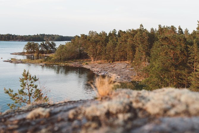 4-Day Kayak & Wildcamp the Archipelago of Sweden - Self-guided - What a typical day feels like on the water