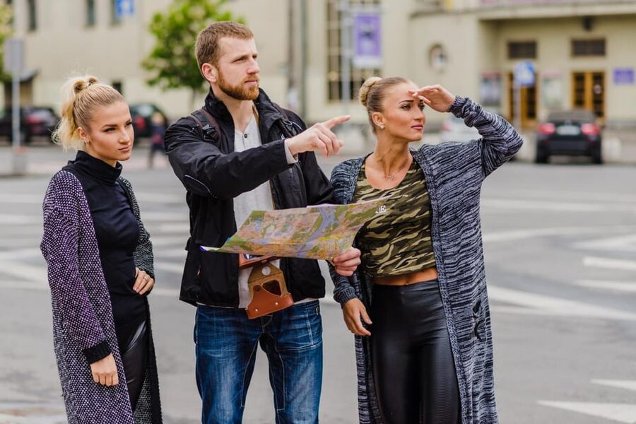 Aalborg: Express Walk with a Local in 60 minutes - Reaching the House of Music