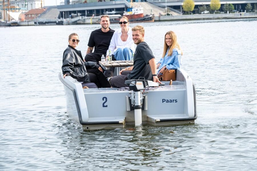 Aarhus: 1 or 1,5 Hour Boat Rental - No License Required - My verdict: a pleasant hands-on hour, with a compact route