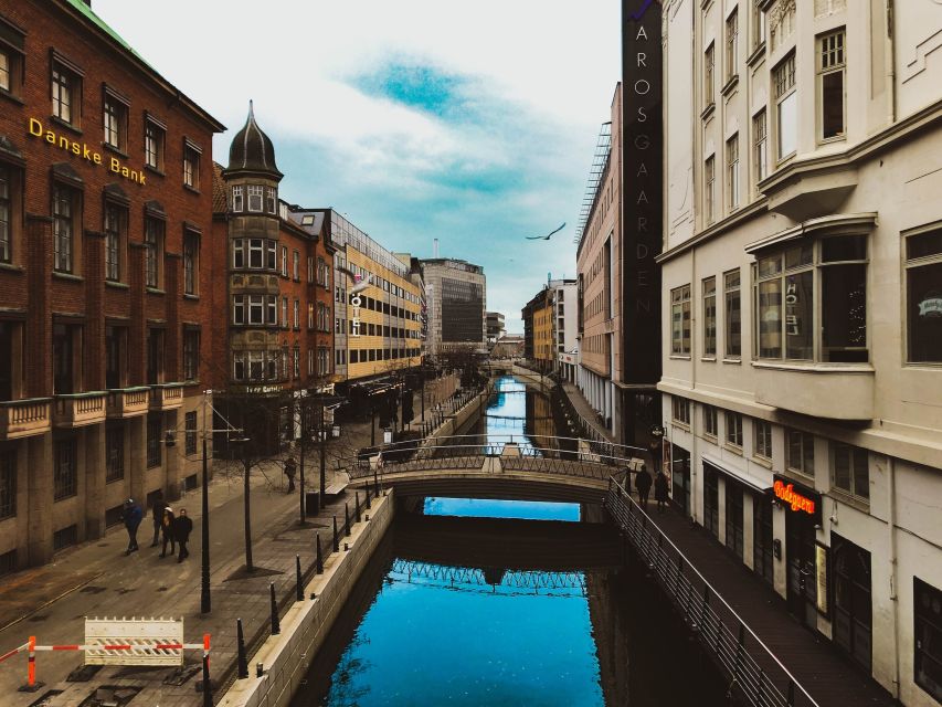 Aarhus: Express Walk with a Local in 60 minutes - Latinerkvarteret, where the walk gets local