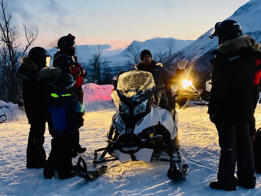 Abisko/Björkliden: Panorama Snowmobile Tour with Snacks - Key points before you book