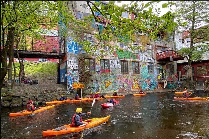 Akerselva River Kayak/Packraft Tour: Urban Adventure in Oslo - Through the tunnel toward Barcode