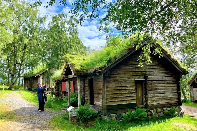Alesund 3 hrs Private tour Medieval Village Sunnmore - What the private format is really worth
