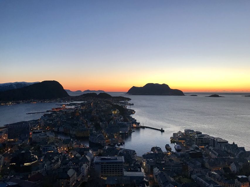 Ålesund: Ålesund and Surrounding Islands Audio Guide Tour - FAQ