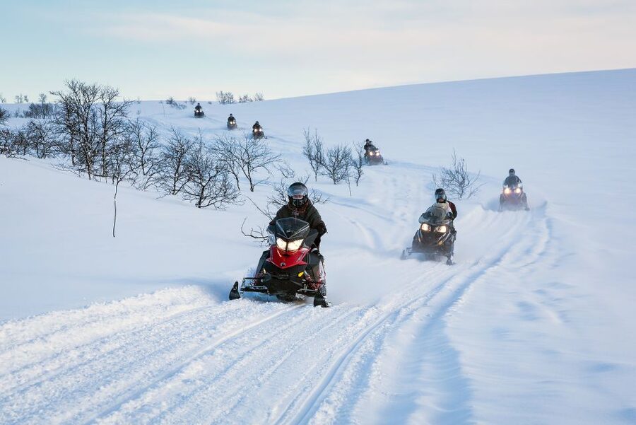 Alta: Guided Snowmobile Safari on Finnmarksvidda With Snacks - Should you book the Finnmarksvidda snowmobile safari?