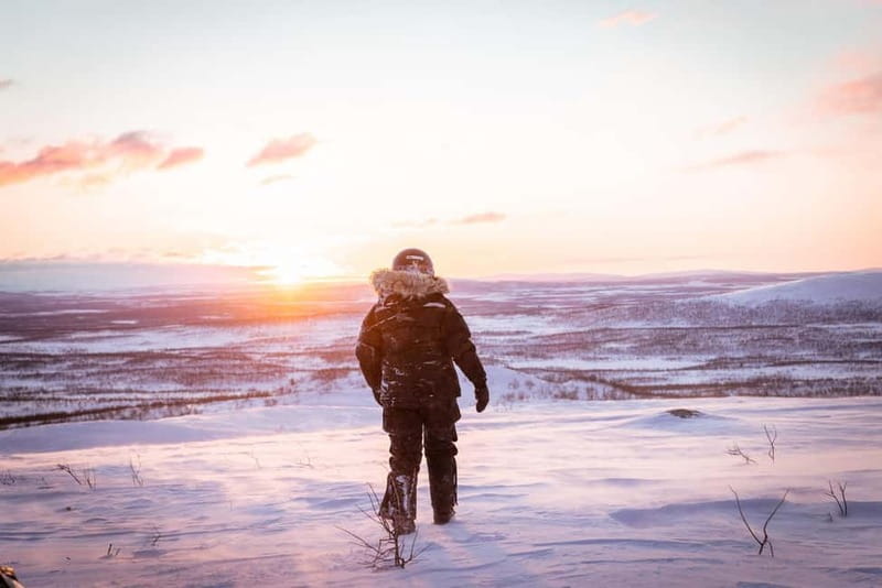 Arctic Dream - Snowmobile Safari to Lapland Viewpoint - The climb toward Lapland Viewpoint