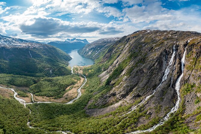 Arctic Train - The Northernmost Railway in Norway - A railway built for iron ore and war