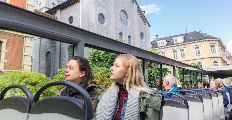 Bergen: City Sightseeing Hop-On Hop-Off Bus Tour - A quick city orientation from Skolten to Bryggen