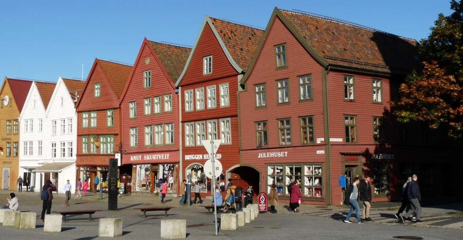 Bergen: City Tour on Foot - Ending at St. Mary’s Church