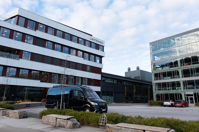 Bergen: Guided Tour by Minibus with Local Guide & Photostops - Nygårdsparken and Bergen’s university district