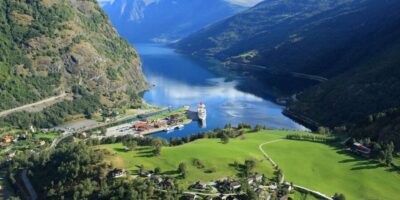 Hardangerfjord, Voss Gondola & 3 Great Waterfalls