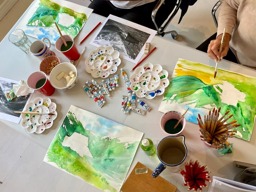 Bergen: paint Norwegian landscape with watercolor - What happens during the 2.5-hour workshop