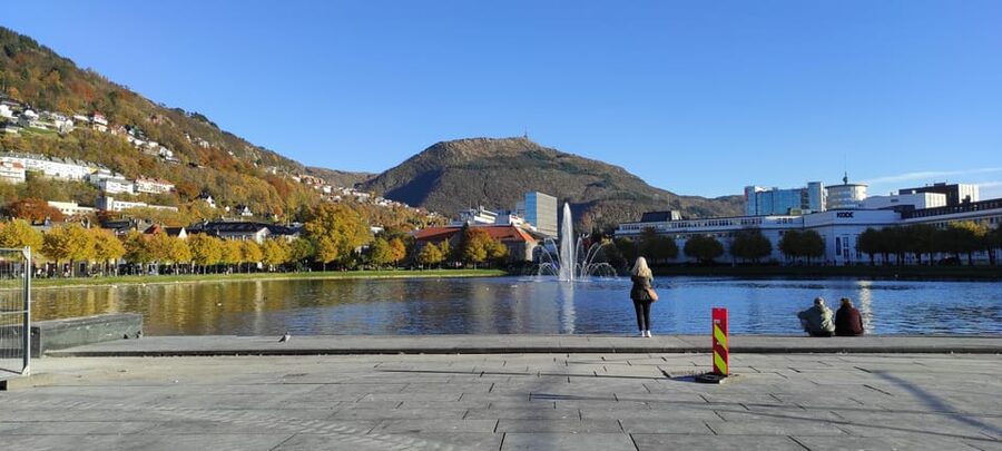 Bergen: Private tour in your own language - Bergenhus Fortress in the final 20 minutes