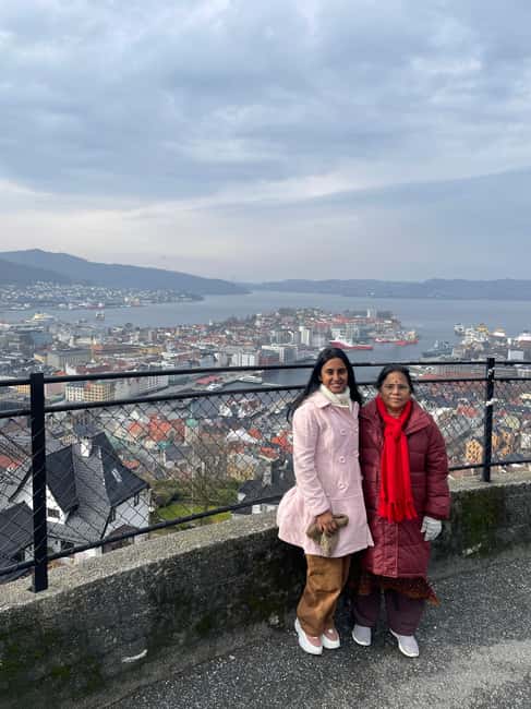 Bergen: Private Tour with a Local - Walking through Bergen with room to change direction