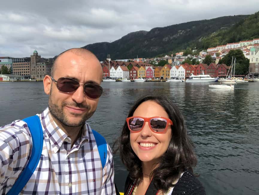 Bergen: Private Tour with a Local - Meeting your guide at your accommodation