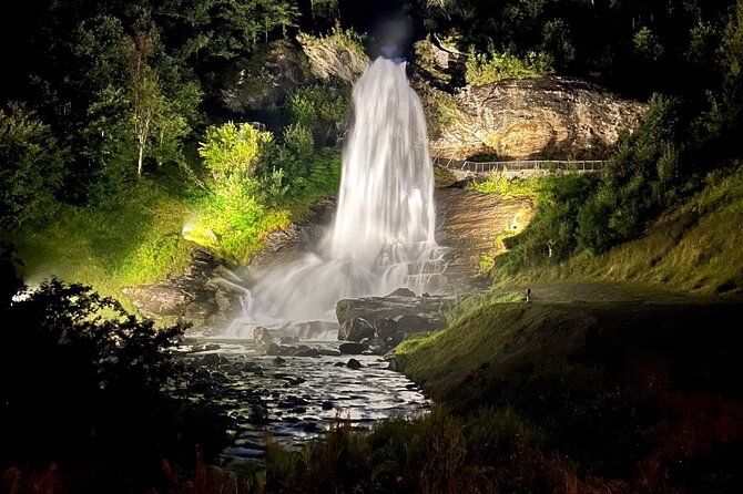 Bergen : Private Waterfalls and Wonders Tour in Norway - Vøringsfossen and the valley viewpoints