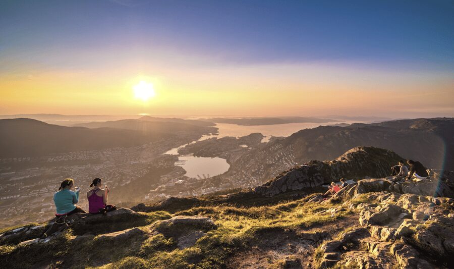 Bergen: Round-Trip Ulriken Cable Car Ticket - Who should book the Ulriken Cable Car?