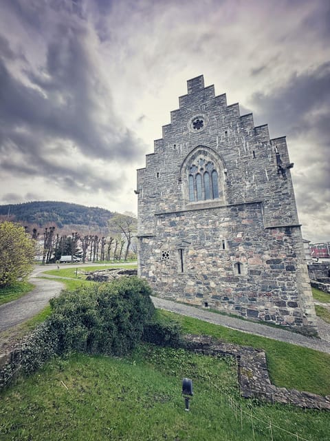 Bergen's Twilight Magic: An Evening Adventure - Why Bergen feels different at twilight