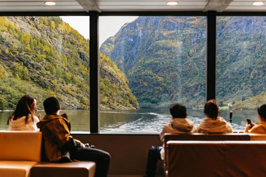 Bergen: Self-Guided Round-Trip Full-Day Excursion - Flåm and the famous railway