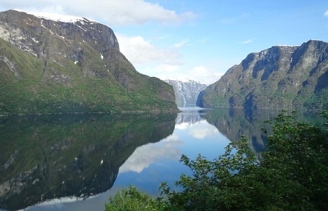 Bergen to Flam "The King of Fjords" One-Way or Round-Trip Cruise Ticket - Sognefjord opens into the main scenic stretch