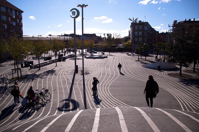 Best of Copenhagen Biking Tour-3 Hours, Small Group max 10 people - The Round Tower and a quick look at the old center