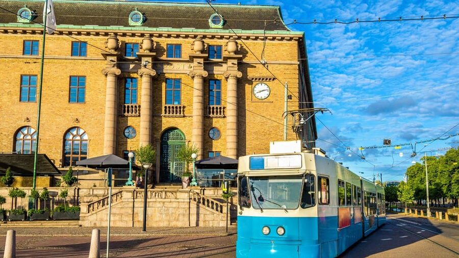 Best of Gothenburg: Private Walking Tour with a Local - Slottsskogen for a quieter pause