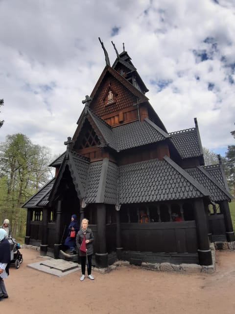 Best of Oslo: Walking Tour with a local guide - Akershus Castle and Fortress near the fjord