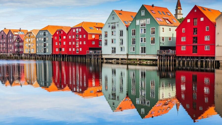 Best of Trondheim: Private Walking Tour with a Local - Bakklandet and Trondheim’s wooden streets