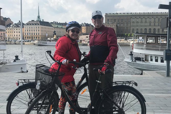 Best Stockholm Bike Tour. English, French or Spanish! - A peppermint stop and the Swedish habit of fika
