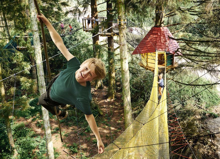 Billund: WOW PARK Entry Ticket - Forest paths, ziplines, and Tarzan swings
