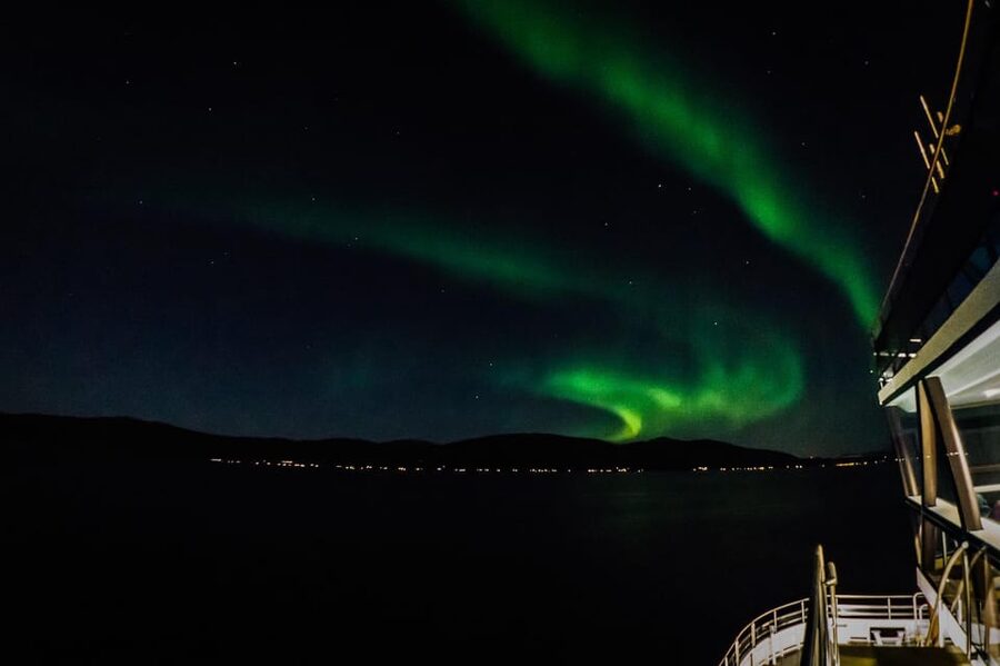 Bodø: Northern Lights Cruise - If the aurora appears, go straight outside