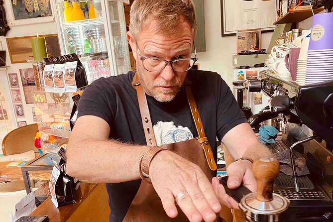 Brew and Brunch Mastering the Perfect Espresso with Breakfast - The espresso method, step by step