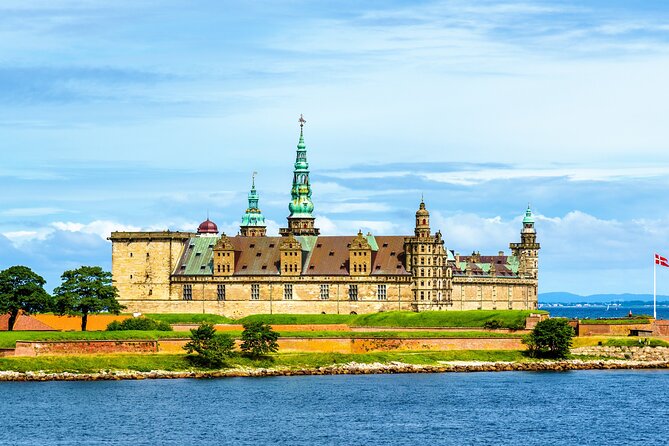 Castles of Kronborg and Frederiksborg from Copenhagen by Car - Leaving Copenhagen in a private car