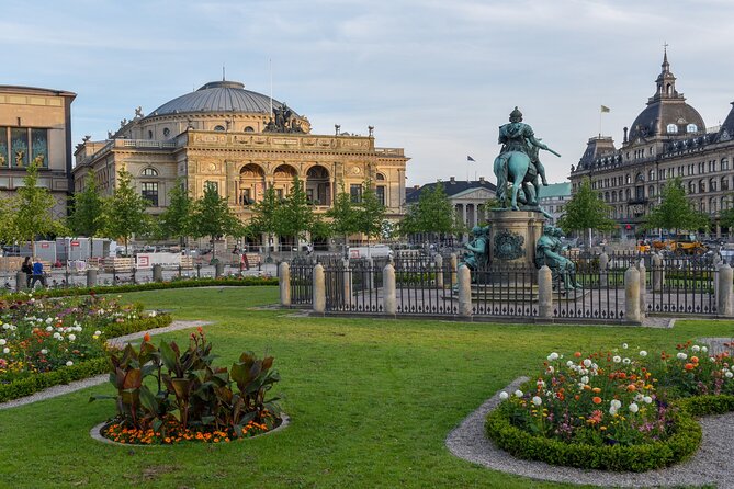 Castles of Kronborg and Frederiksborg from Copenhagen by Car - Frederiksborg Castle, gardens, and royal rooms