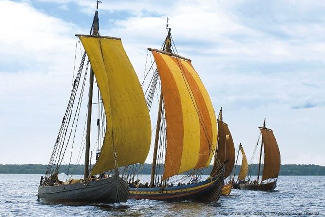 Cathedral ,Viking ships Tour, Palace and Castle (April) - The pace, vehicle, and pickup details
