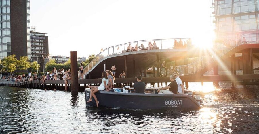 Copenhagen: 1, 2 or 3-Hour Boat Rental (No License Required) - Starting at Islands Brygge 10