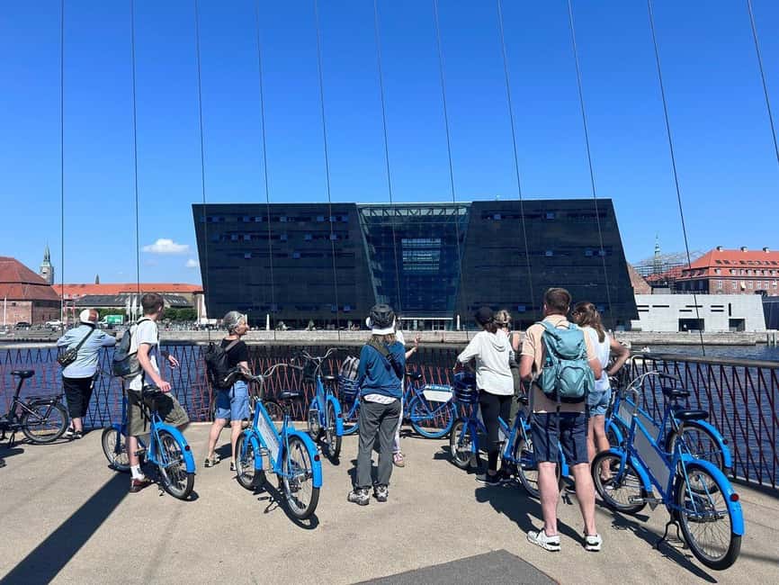 Copenhagen: 1.5-Hour City Highlights Bike Tour - Amalienborg and Copenhagen’s royal quarter