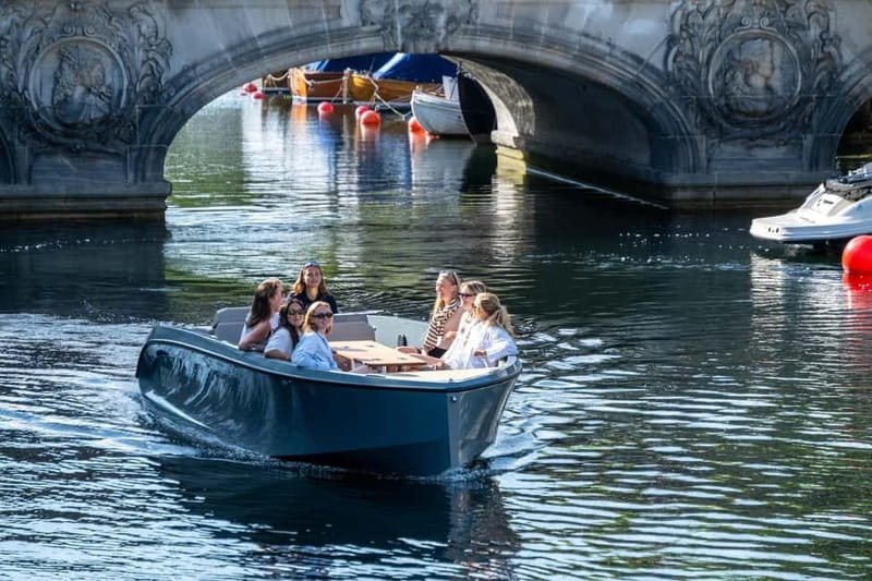 Copenhagen: 1 or 2-Hour Canal Tour in Silent Electric Boats - Why the quiet electric boat matters