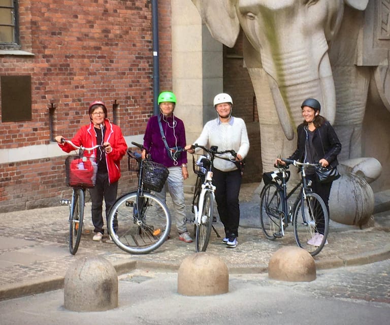 Copenhagen: 2,5-Hour 'Must See' Bike Tour with a Local Guide - Why Copenhagen makes sense by bicycle