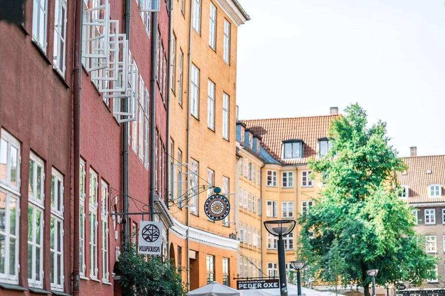 Copenhagen: 2-hour Old Town Private Walking Tour - Strøget, Amagertorv, and the Stork Fountain