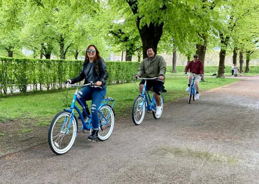 Copenhagen: 3-Hour City Highlights Bike Tour with Guide - From Inderhavnsbroen to Christiania