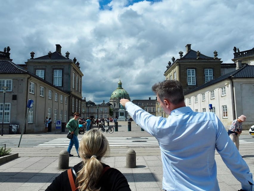 Copenhagen: A guided walk for first-timers in the city - The Black Diamond and the walk toward Kongens Nytorv