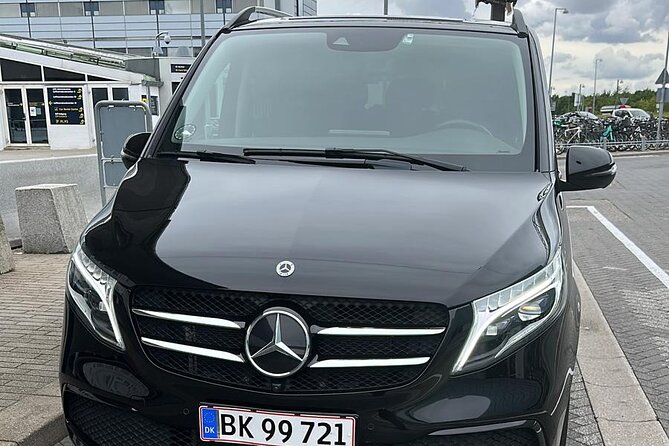 Copenhagen Airport Transfer Service | English Speaking Driver - Flight tracking helps, but it is not a magic shield